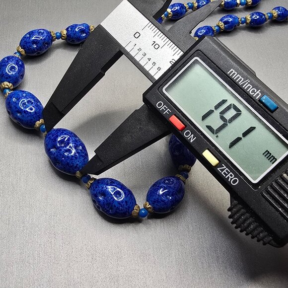 VTG Czech ‘Lapis’ Art Glass Necklace 26" Graduated Nugget Beads Brass Caps 1950s - Picture 8 of 12